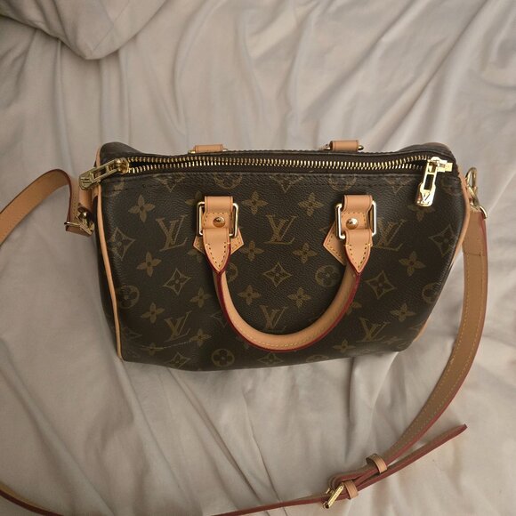 Louis Vuitton Speedy Handbag - Picture 1 of 7